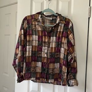 Lightweight vintage button up